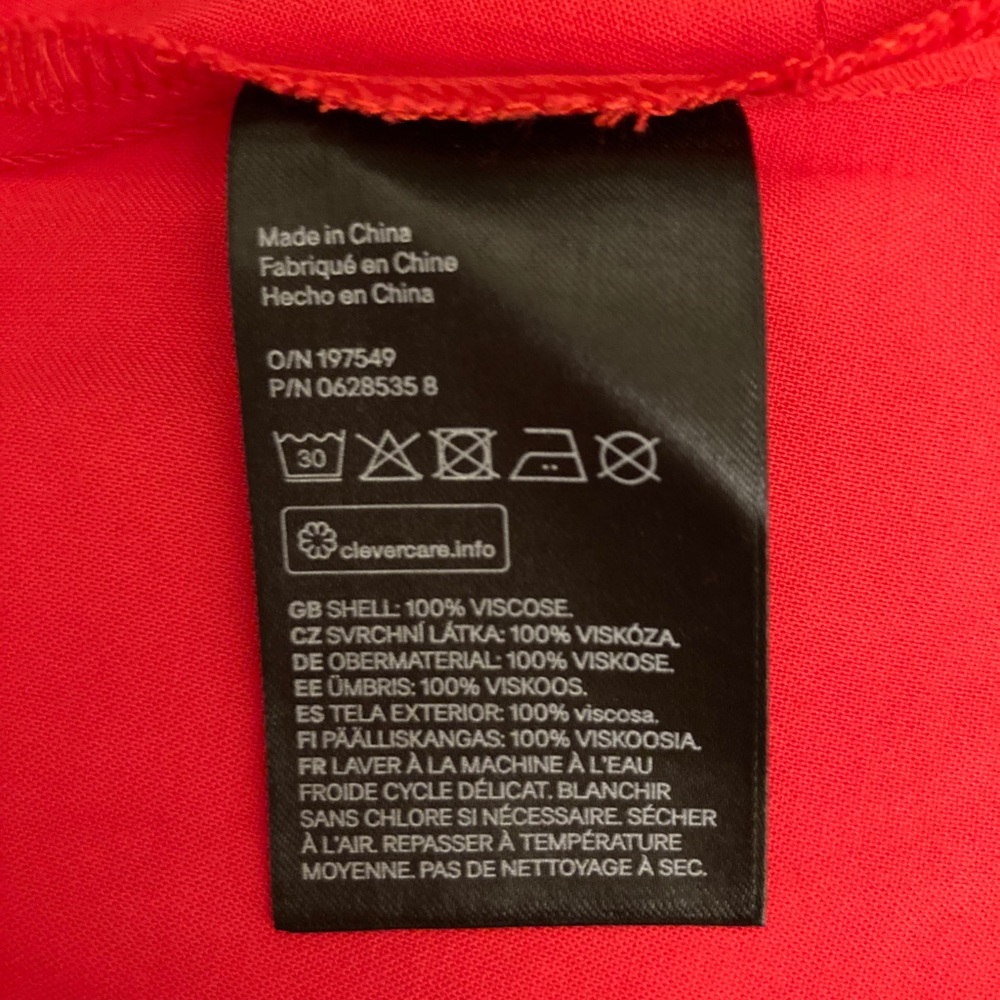 NEW H&M Red-Tie Front Dress - Picture 8 of 8
